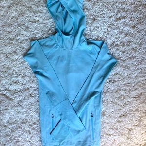 Lululemon pullover